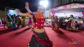 garba lovers garba in Gujarat .traditional garba|Rasleela|Hardik Mehta and team|dakla song