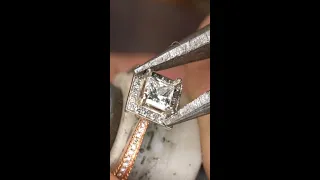 How do we set the princess cut diamond on the engagement ring @MDTCJewelry