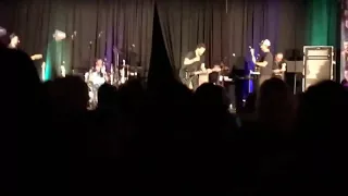 Jensen Ackles singing 'Whipping Post' at Vancon 2017