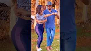 DANÇANDO FORRÓ NA ROÇA COM A GATA, NÃO TEM COISA MELHOR ❤️🤠