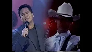 Sabadão SBT | Leonardo canta "Mano" no SBT em 24/06/2000
