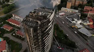 Milano, grattacielo in fiamme: le immagini dal drone il giorno dopo