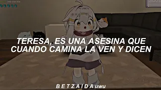 GamsterGaming de fondo bailando la canción "Teresa, es una asesina que cuando camina la ven..."👀