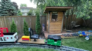 Backyard Railroad: USA Train Station