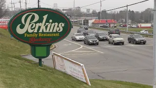 Perkins Restaurant Reopens | 3 Minutes With 11-12-19