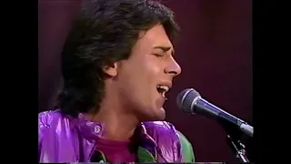 Rick Springfield - Love Is Alright Tonite (video editado)