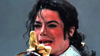 Michael Jackson Fall Again