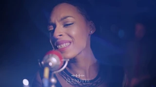 NATURELLE performing Sing it Back [LiveArtists.biz]