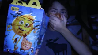 DO NOT ORDER THE EMOJI MOVIE HAPPY MEAL! *WARNING*