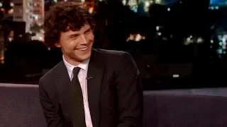 happy/cute evan peters interview scenes [hd mega link]