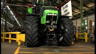 Historical tractors assembly line in Lauingen (2007)