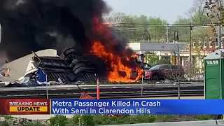 Metra passengers killed in crash with semi in Clarendon Hills