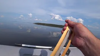 Видео о рыбалке хариуса на кораблик в Карелии.