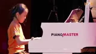 MPU Showcase 2014: Minh Nguyệt plays her original piano composition "Nguyệt's Melody)