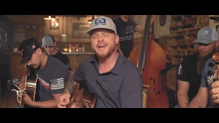 Cody Johnson - "Red Dirt Road" (Acoustic)