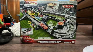 Disney Pixar Cars Piston Cup Action Speedway set Part 1 unboxing review