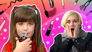 Алиса открыла салон красоты. Pretend play beauty salon for kids. 6+