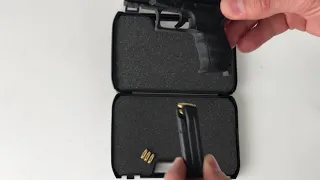 Walther PPQ Mini 1:2 inert pistol