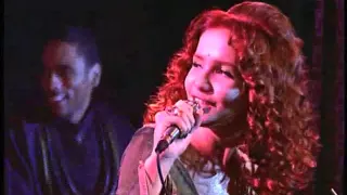 Natalia Oreiro . Que Si, Que Si . Un Argentino en New York (1998)