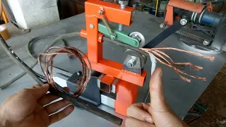 tách vỏ dây điện thật dễ với dụng cụ này