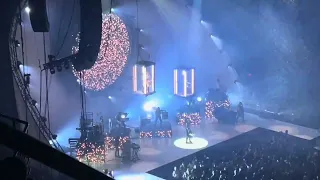 ‘Little Drummer Boy’ | For King & Country | Minneapolis, MN | Target Ctr | Warning- Flashing Lights