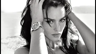 Monica Bellucci advertisement hours