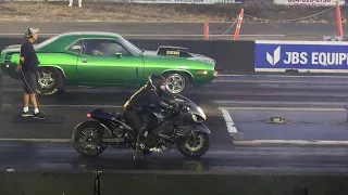 Cuda vs Hayabusa - drag racing - 604 Street Legit