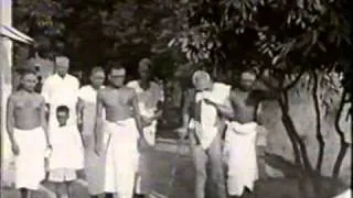 Ramana Maharshi Rare video (courtesy footage from KK Nambiar 1949 May to Nov)