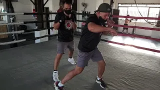 Learn boxing with Coach Carl ( learn how to throw proper punch) tagalog