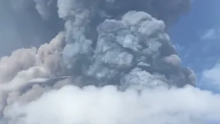 Ash rain covers Sicily! The spectacular eruption of Mount Etna in Italy!