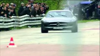Mercedes Benz SLS AMG vs BMW M6