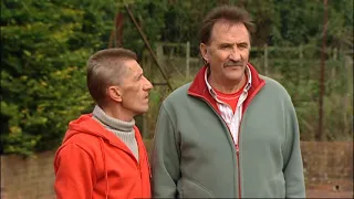 ChuckleVision S18E09 Tennis Menace (Widescreen) (Higher Quality)