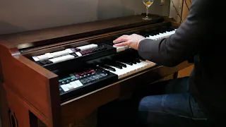 Baba O'Riley (sort of) on the Lowrey TBO-1 organ with bass pedals.    Teenage Wasteland