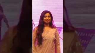 Shreya Ghoshal Cute Moment In Live Concert #shreyaghoshal #live #concert