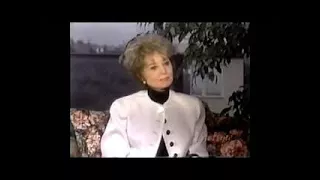 Phil Donahue and lo Thomas 1992 Barbara Walters Interviews Of A Lifetime