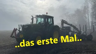 .. John Deere 6140M am Rückewagen