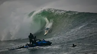 MULLAGHMORE! Surfing Ireland's heaviest wave in the rain, snow & gusting offshore winds... good fun!