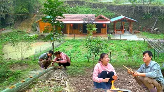 Overcoming storms : Replace degraded bamboo water pipes. Gardening in early spring