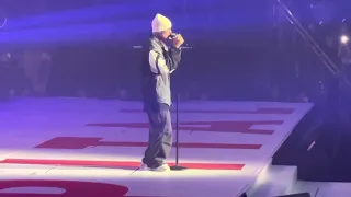 Lonely - Justin Bieber - jingle bell ball 11/12/21