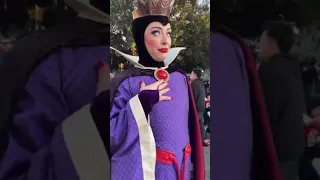 she can shade me any day! #evilqueen #snowwhite #disneyvillains #villian #disneyland #disneyparks