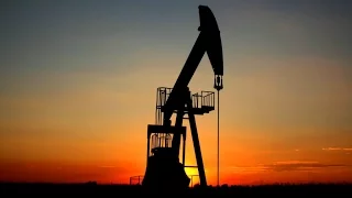 Встречи без доверия - Москва пытается добиться роста цен на нефть