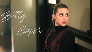 Betty Cooper - You should see me in a crown
