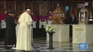 Perù, preghiera di Papa Francesco alle Reliquie dei Santi peruviani nella Cattedrale di Lima