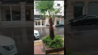 Morocco,Casablanca🇲🇦..rainy morning,taking taxi for work..