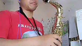 Shanti Dilaye Yeshuna, Saxophone cover