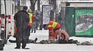 Blutige Straßenschlachten in Kiew: erste Tote und erste Verhandlungen