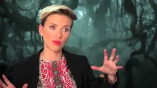 The Jungle Book: Scarlett Johansson "Kaa" Behind the Scenes Movie Interview | ScreenSlam