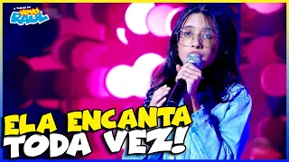 HELOISA GIBERTONI de 14 anos CANTOU - "Love Me Like You Do" | VOVÔ RAUL GIL