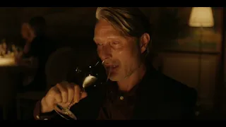 Mads Mikkelsen in Druk/Another round - cry(23)