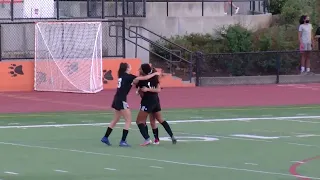 Earthquakes/VHP Soccer Players of the Week Elise Evans (Woodside) Jonathan Castillo-Duran (Richmond)